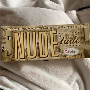 The Balm Nude’tude Eyeshadow Palette